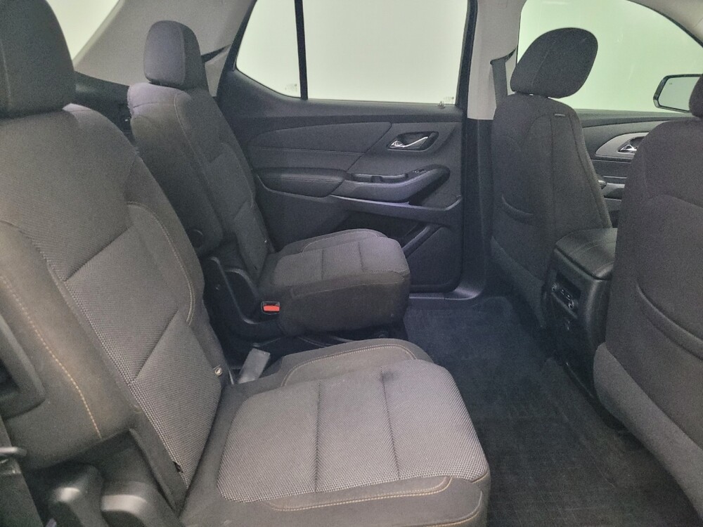 2020 Chevrolet Traverse in Jacksonville, FL 32210 - 18101863 19