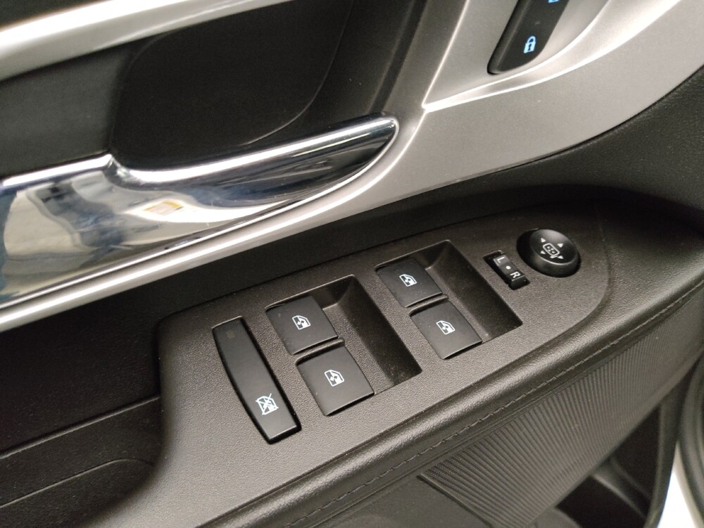 2015 Chevrolet Equinox in Lombard, IL 60148 - 18101865 27