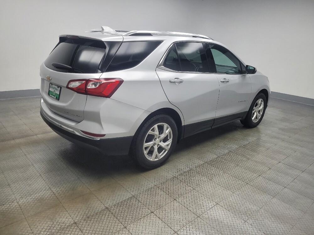 2021 Chevrolet Equinox in Mishawaka, IN 46545 - 18101868 10