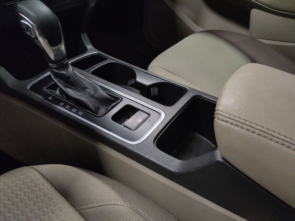 2018 Ford Escape in Glendale, AZ 85301 - 18101869 26