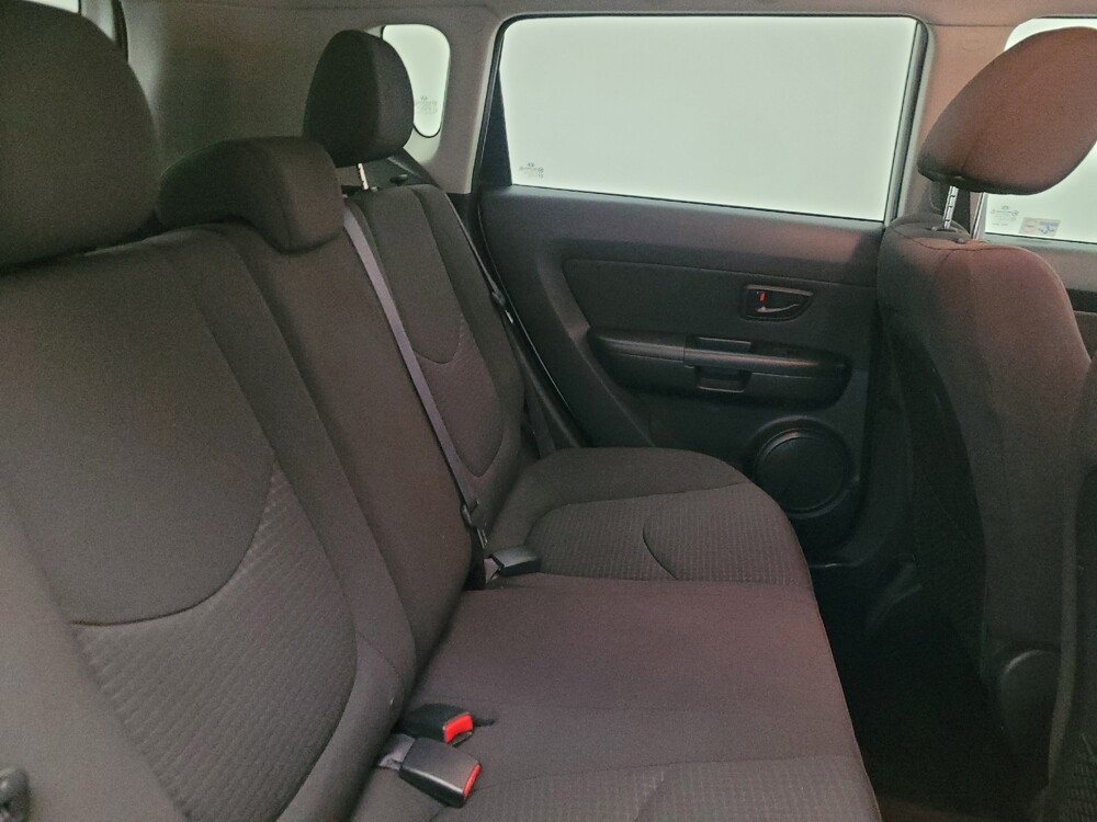 2013 Kia Soul in Glendale, AZ 85301 - 18101870 19