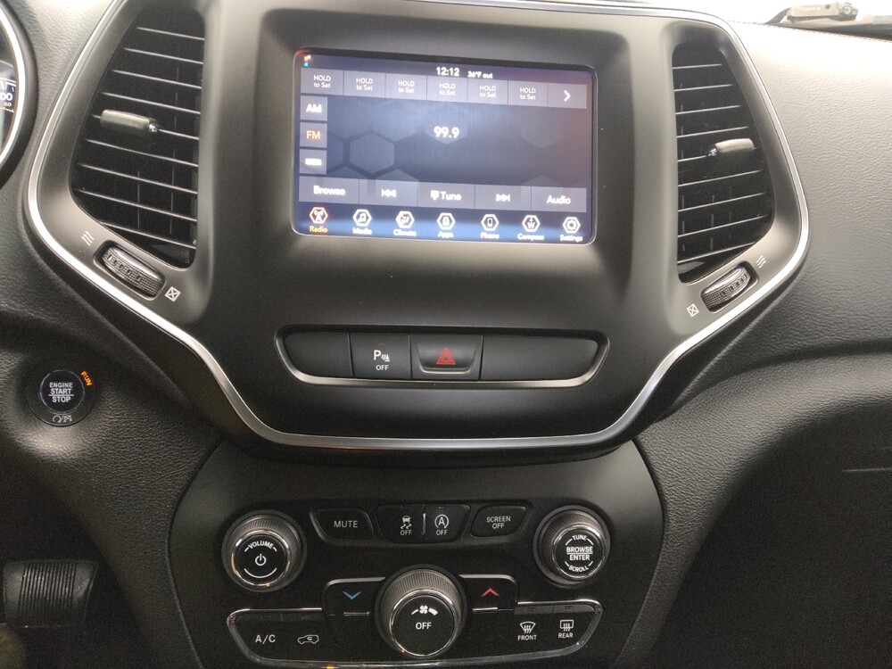 2020 Jeep Cherokee in Gladstone, MO 64118 - 18101877 25