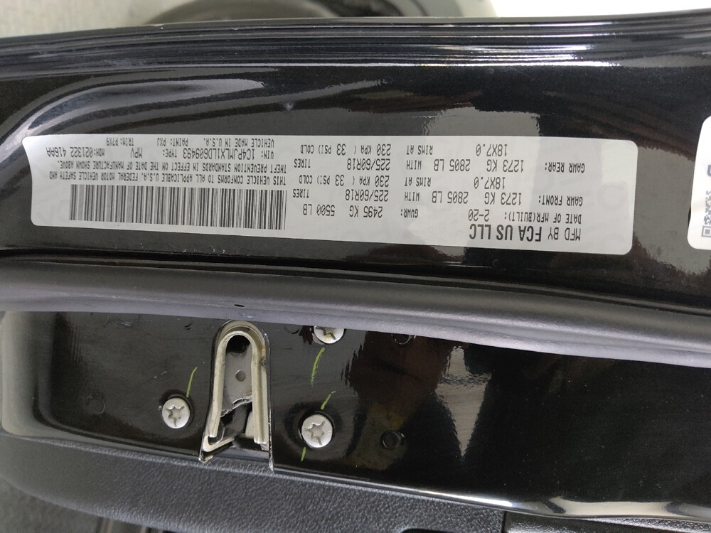 2020 Jeep Cherokee in Gladstone, MO 64118 - 18101877 33