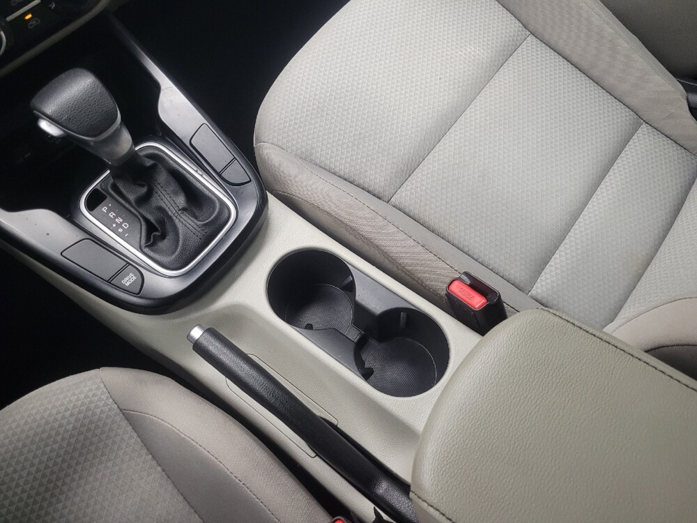 2021 Kia Soul in Highland, IN 46322 - 18101880 26