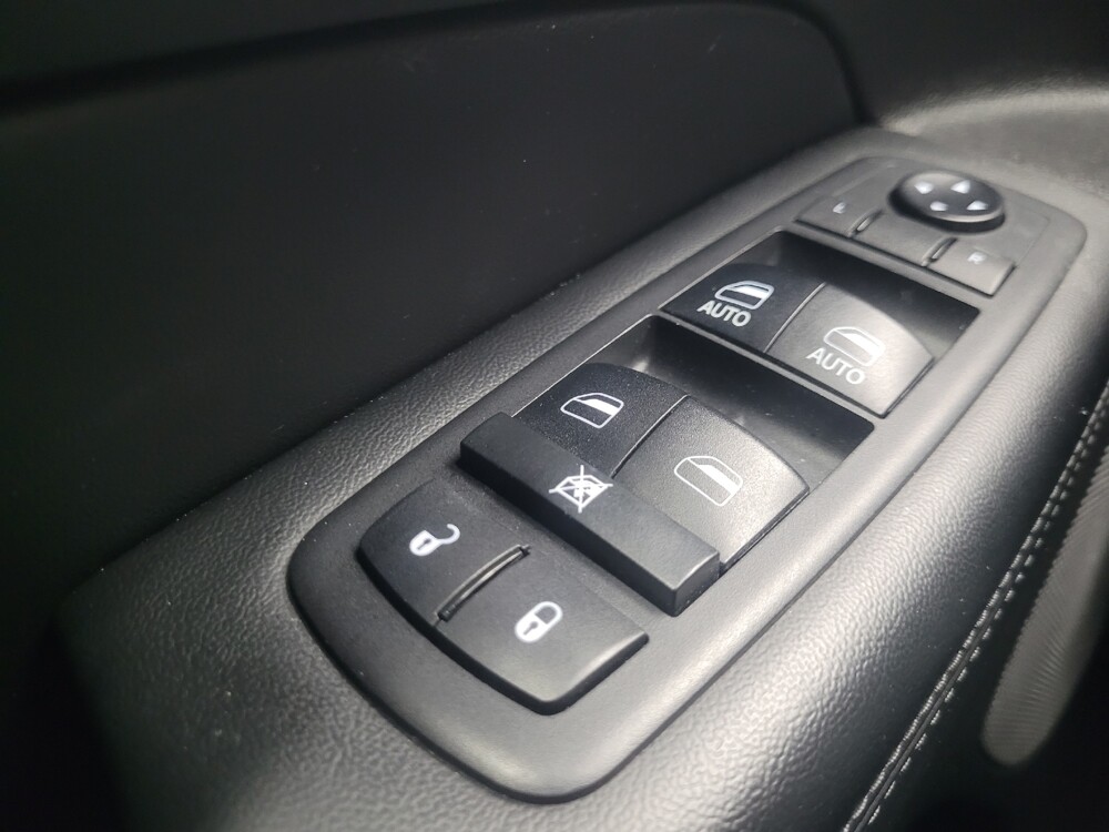 2019 Jeep Grand Cherokee in Highland, IN 46322 - 18101881 27