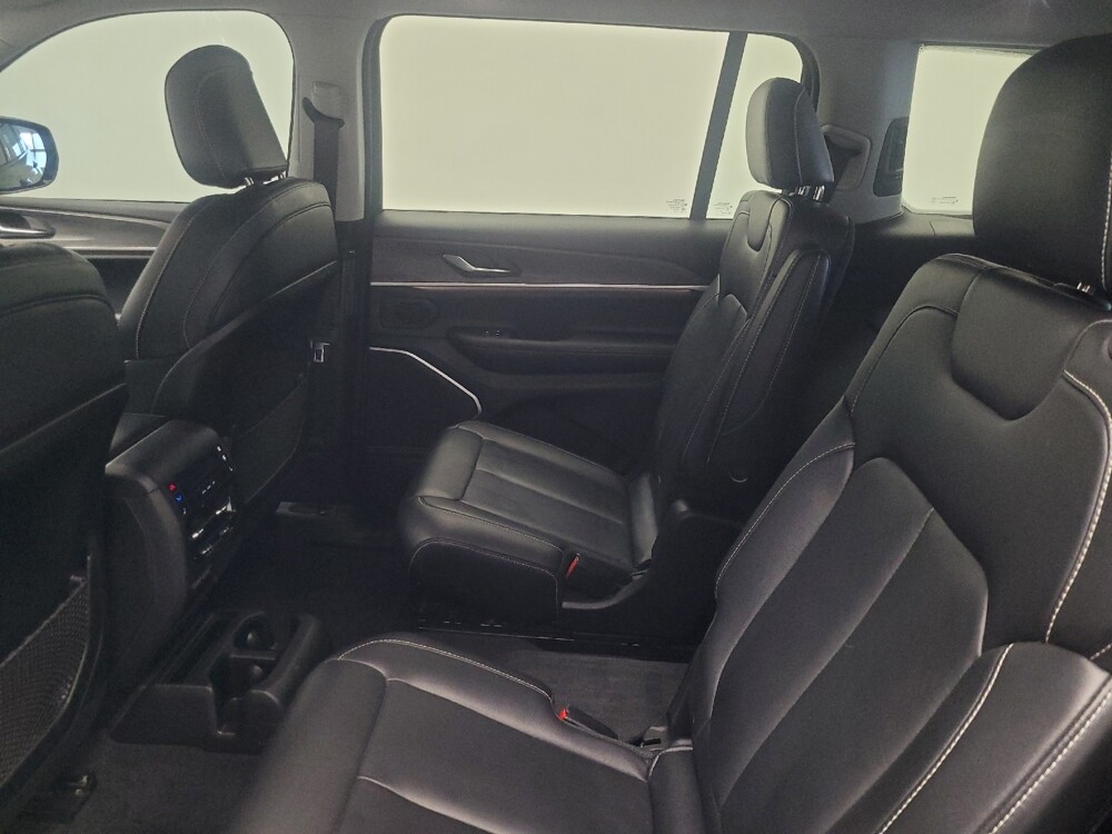 2022 Jeep Grand Cherokee L in Indianapolis, IN 46219 - 18101883 18