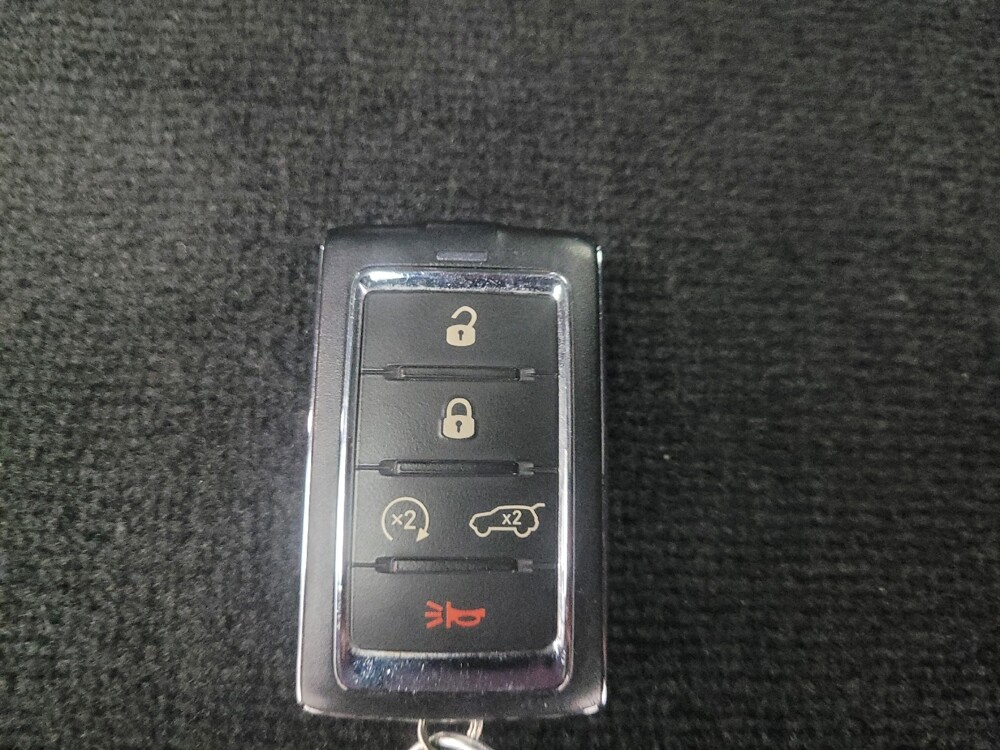 2022 Jeep Grand Cherokee L in Indianapolis, IN 46219 - 18101883 32