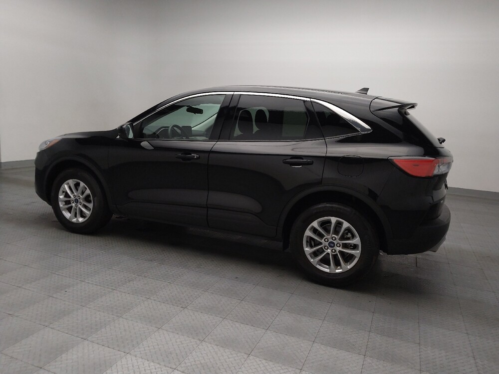 2022 Ford Escape in Lewisville, TX 75067 - 18101887 3