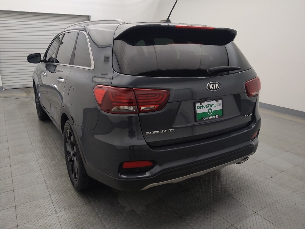 2020 Kia Sorento in Houston, TX 77034 - 18101895 6