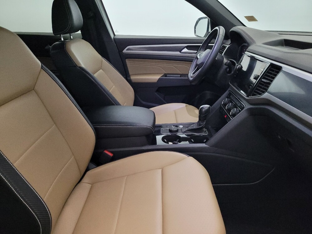 2022 Volkswagen Atlas in Richmond, VA 23235 - 18101899 21