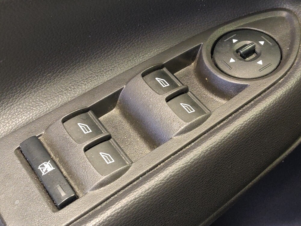 2018 Ford Escape in Houston, TX 77074 - 18101908 27