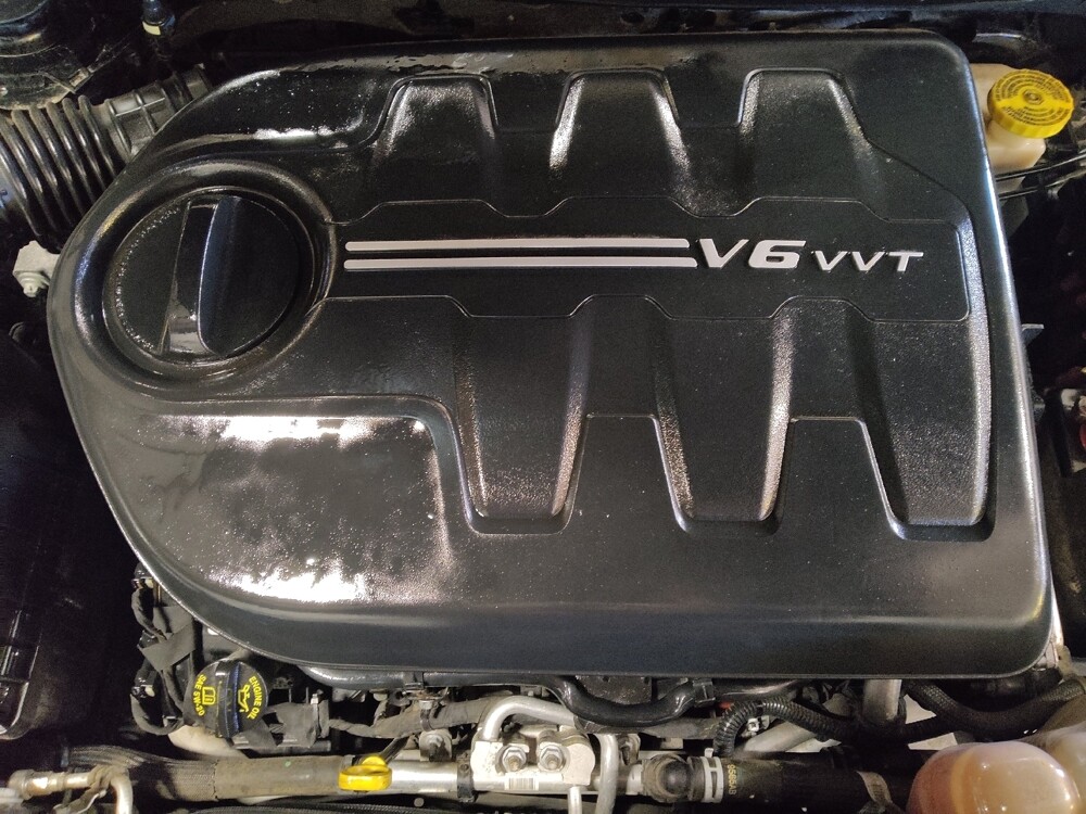 2019 Jeep Cherokee in Gainesville, FL 32609 - 18101909 30