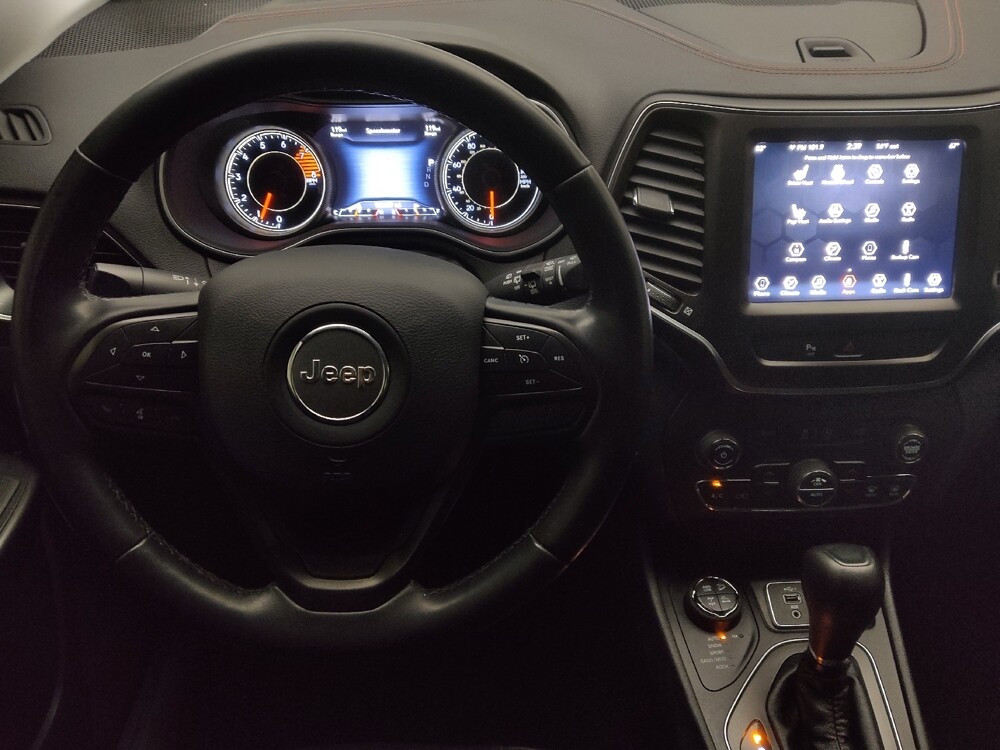 2019 Jeep Cherokee in Gainesville, FL 32609 - 18101909 22