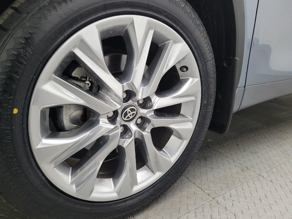 2020 Toyota Highlander in Savannah, GA 31419 - 18101920 31