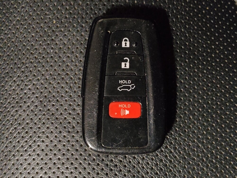 2020 Toyota Highlander in Savannah, GA 31419 - 18101920 32