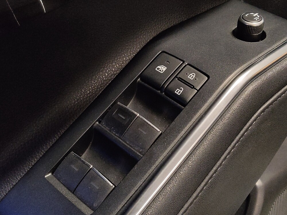 2020 Toyota Highlander in Savannah, GA 31419 - 18101920 27