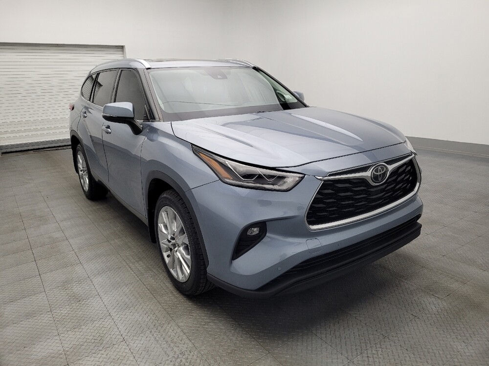 2020 Toyota Highlander in Savannah, GA 31419 - 18101920 13