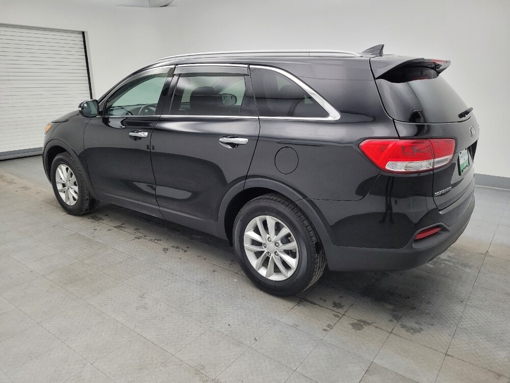 2017 Kia Sorento in Maple Heights, OH 44137 - 18101925 3