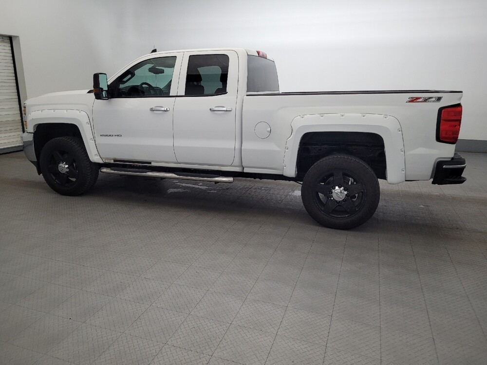 2015 Chevrolet Silverado 2500 in Newport News, VA 23601 - 18101933 3