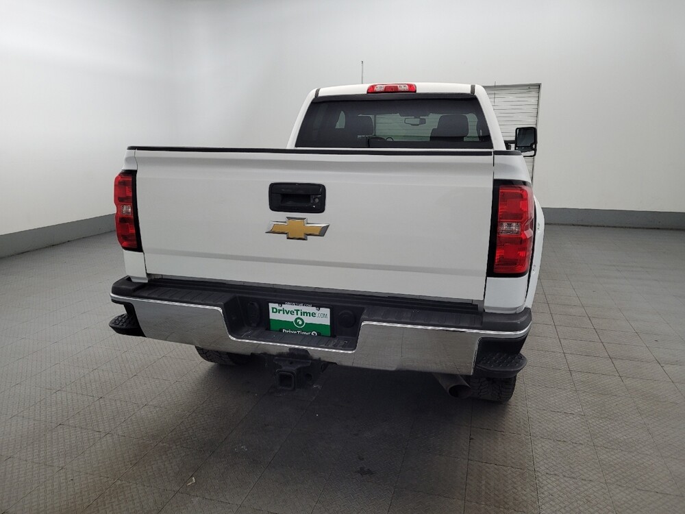2015 Chevrolet Silverado 2500 in Newport News, VA 23601 - 18101933 7