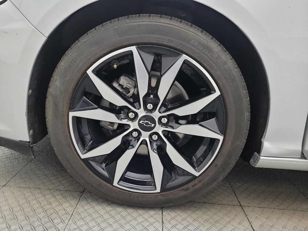 2022 Chevrolet Malibu in Mesa, AZ 85210 - 18101935 31