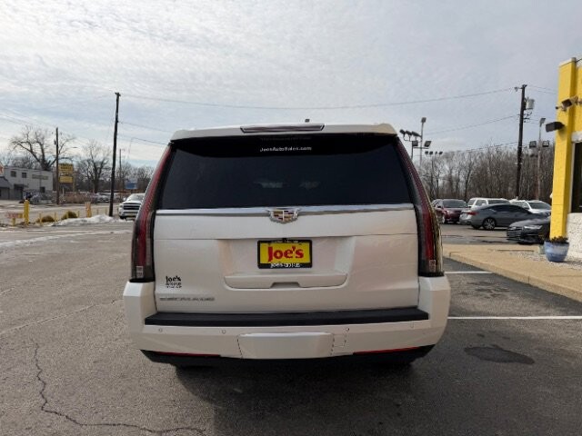 2015 Cadillac Escalade ESV in Indianapolis, IN 46222-4002 - 18101939 4