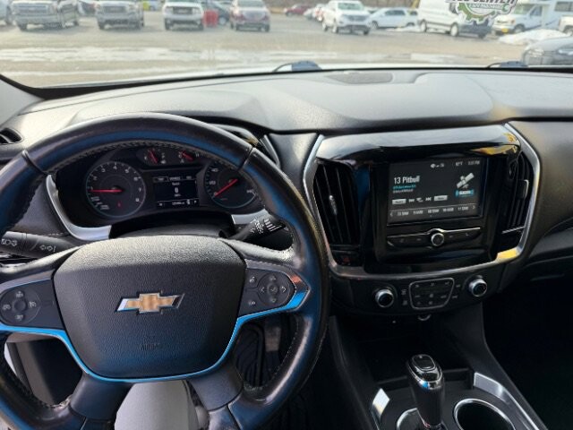 2018 Chevrolet Traverse in Indianapolis, IN 46222-4002 - 18101947 7