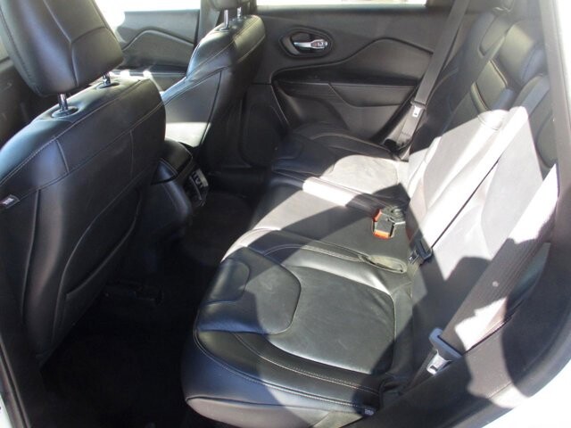 2015 Jeep Cherokee in Oak Grove, MO 64075 - 18101948 10