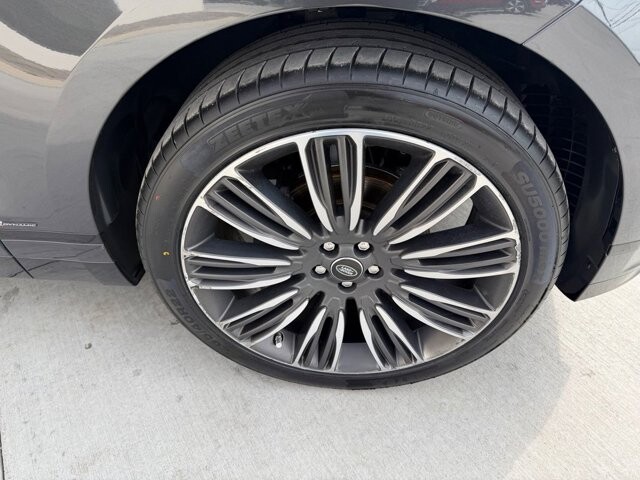 2020 Land Rover Range Rover Velar in Knoxville, TN 37920 - 18101949 31