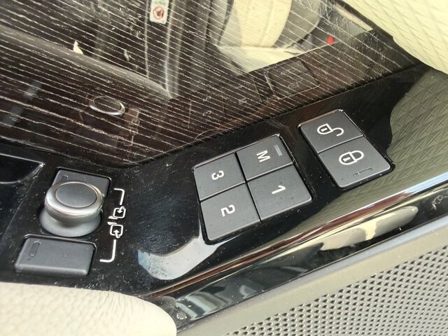 2020 Land Rover Range Rover Velar in Knoxville, TN 37920 - 18101949 27