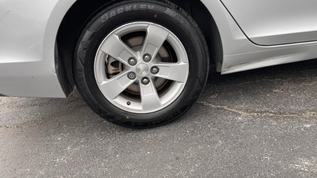 2014 Chevrolet Malibu in Dallas, TX 75228 - 18101956 5