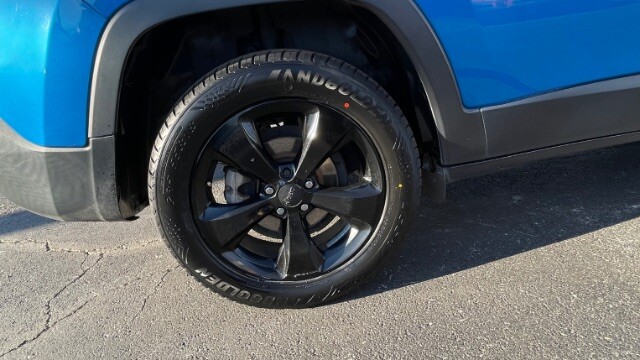 2017 Jeep Cherokee in Dallas, TX 75228 - 18101958 5