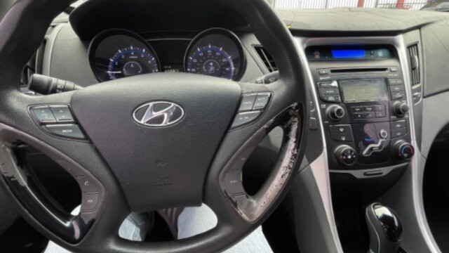 2013 Hyundai Sonata in Dallas, TX 75228 - 18101959 11