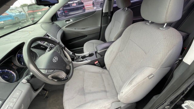 2013 Hyundai Sonata in Dallas, TX 75228 - 18101959 10