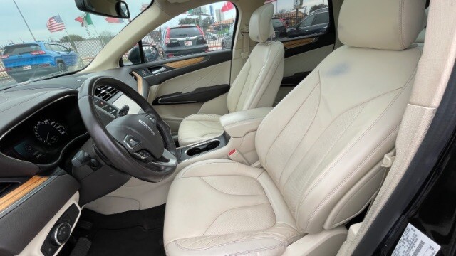 2015 Lincoln MKC in Dallas, TX 75228 - 18101960 11