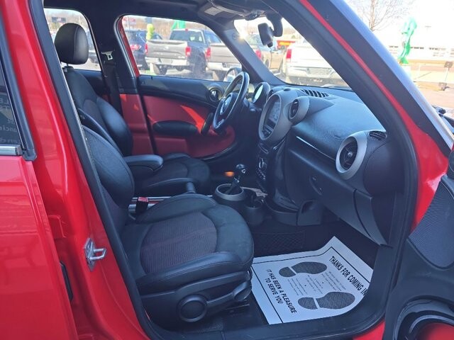 2012 MINI Cooper Countryman in Knoxville, TN 37912 - 18101965 8