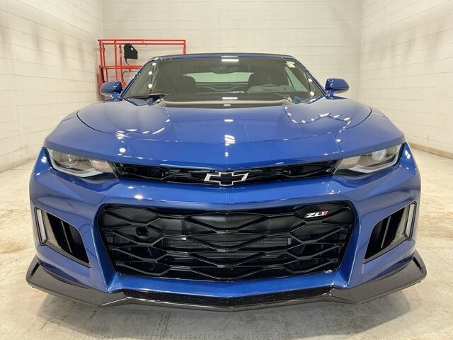 2023 Chevrolet Camaro in Burlington, WI 53105 - 18101980 43