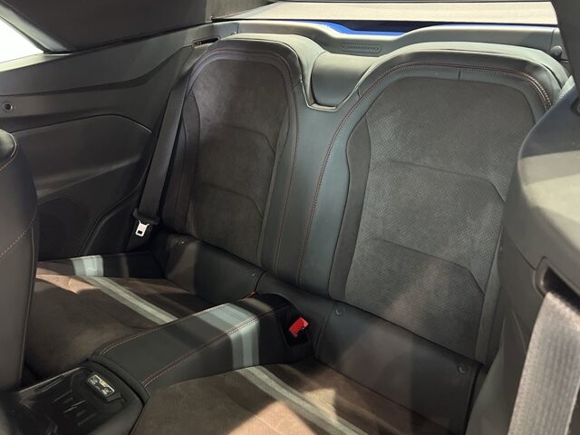 2023 Chevrolet Camaro in Burlington, WI 53105 - 18101980 32
