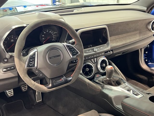 2023 Chevrolet Camaro in Burlington, WI 53105 - 18101980 19