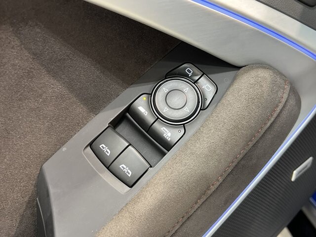 2023 Chevrolet Camaro in Burlington, WI 53105 - 18101980 10