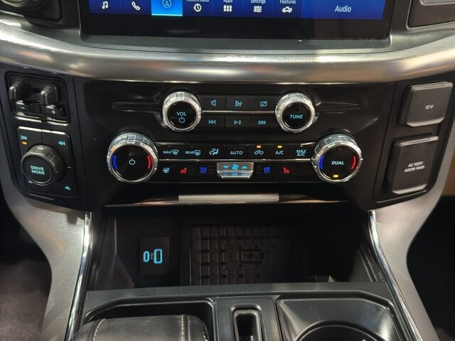 2023 Ford F150 in Burlington, WI 53105 - 18101981 31