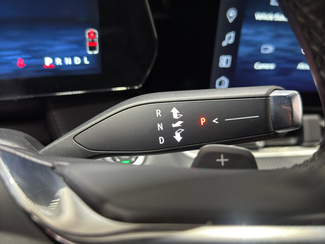 2025 Chevrolet Equinox in Burlington, WI 53105 - 18101983 26