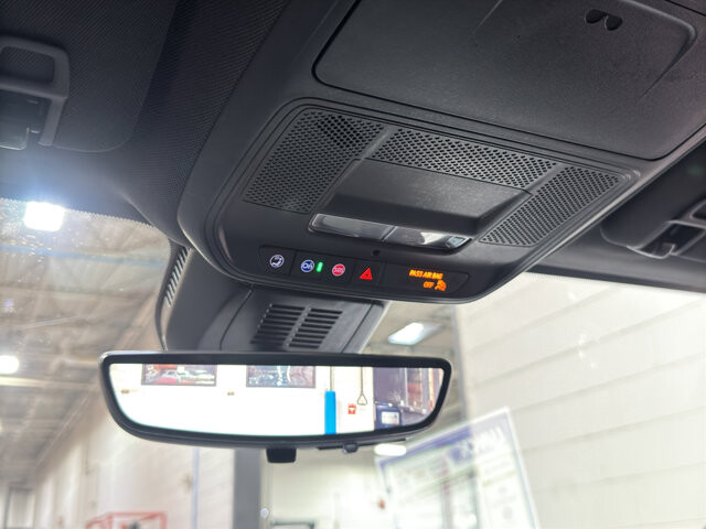 2025 Chevrolet Equinox in Burlington, WI 53105 - 18101983 35