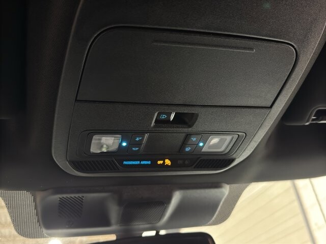 2024 Ford F150 in Burlington, WI 53105 - 18101990 32