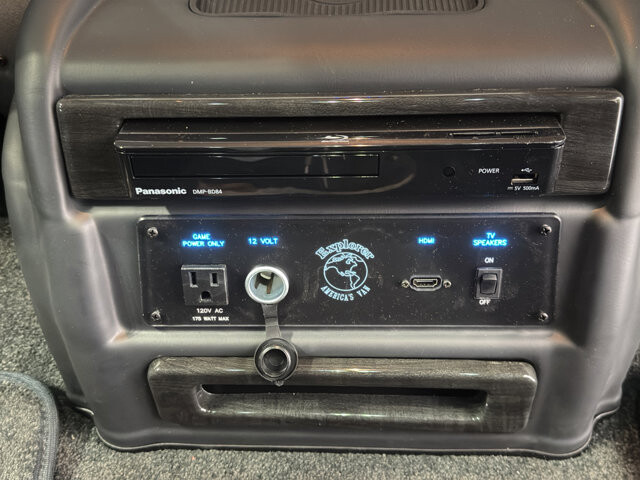 2025 Chevrolet Express 2500 in Burlington, WI 53105 - 18102004 50