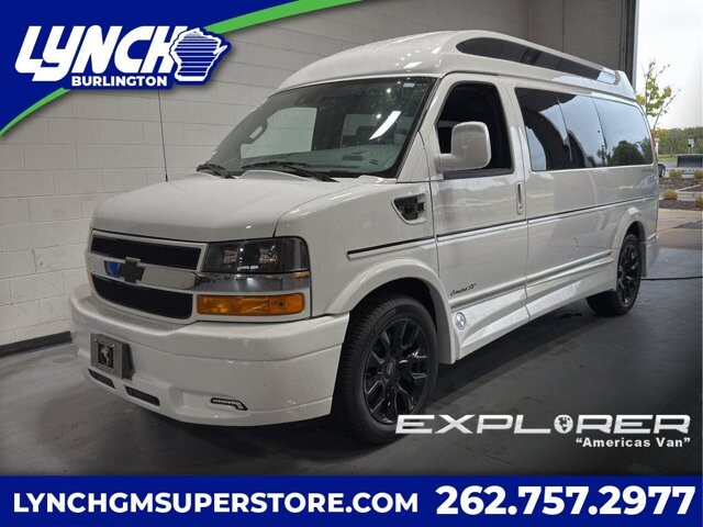 2025 Chevrolet Express 2500 in Burlington, WI 53105 - 18102004