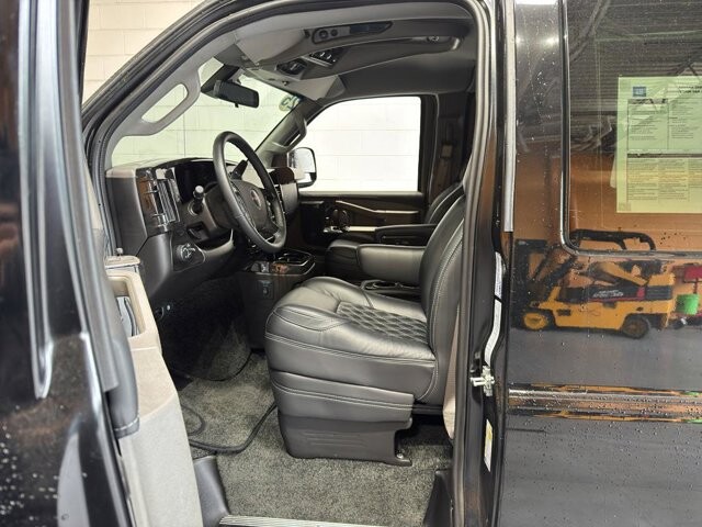 2025 GMC Savana 2500 in Burlington, WI 53105 - 18102005 15