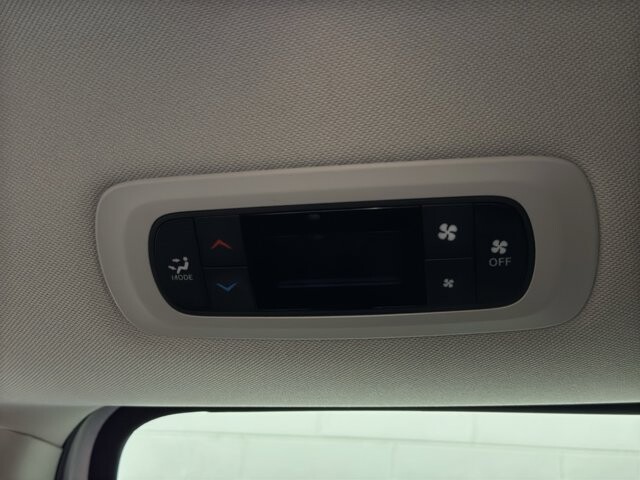 2024 Chrysler Voyager in Burlington, WI 53105 - 18102007 13