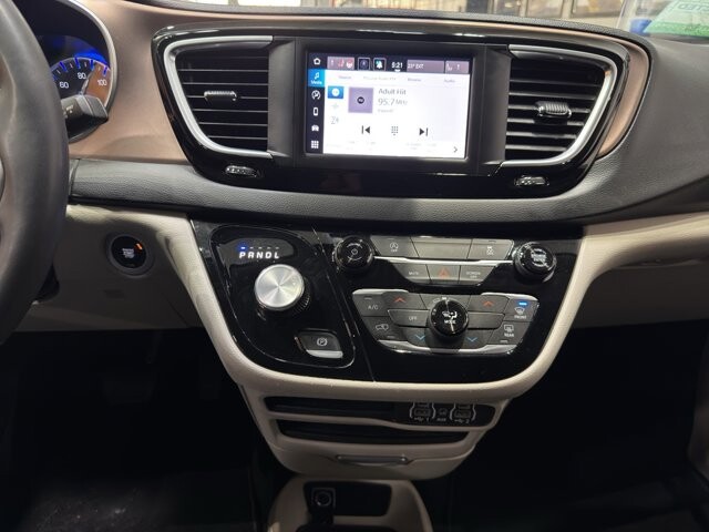 2024 Chrysler Voyager in Burlington, WI 53105 - 18102007 30