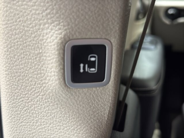 2024 Chrysler Voyager in Burlington, WI 53105 - 18102007 15